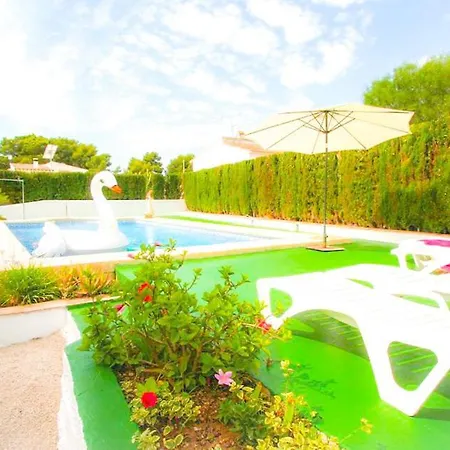 Holiday home Pinyanel